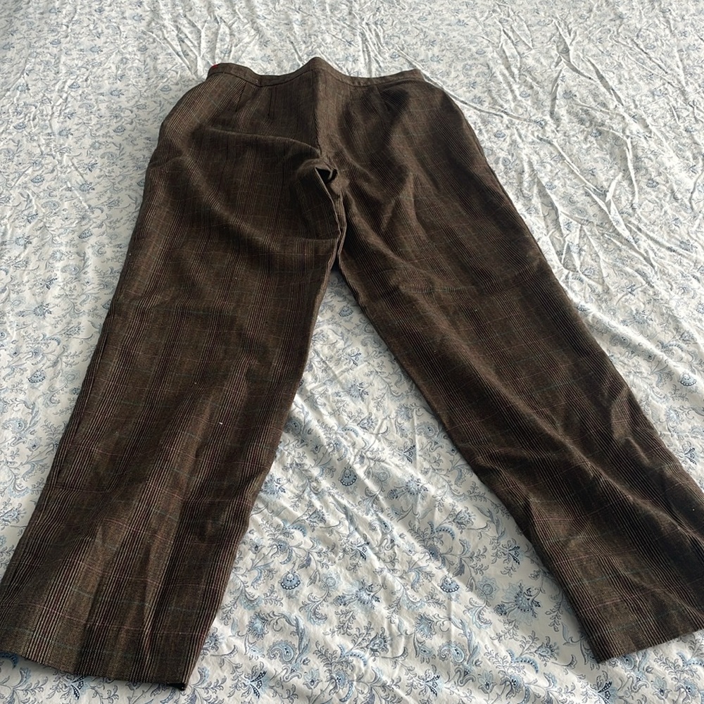 Pattern work pants
Size 8 - Picture 2 of 4